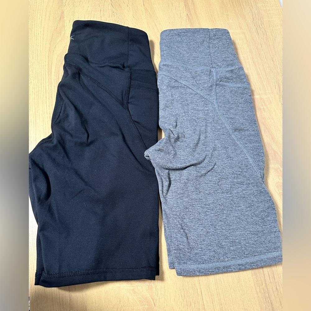 2 pair of Danskin Black and Gray Shorts ｜Sz Small